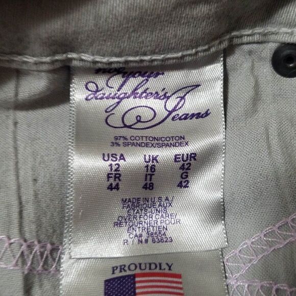 NYDJ Khaki Olive Jeans have a faint floral print Size 12 - Picture 6 of 9